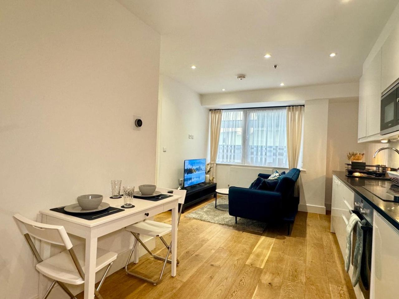 Luxury 2 Bedroom Apartment In Central Croydon With Free Parking Extérieur photo